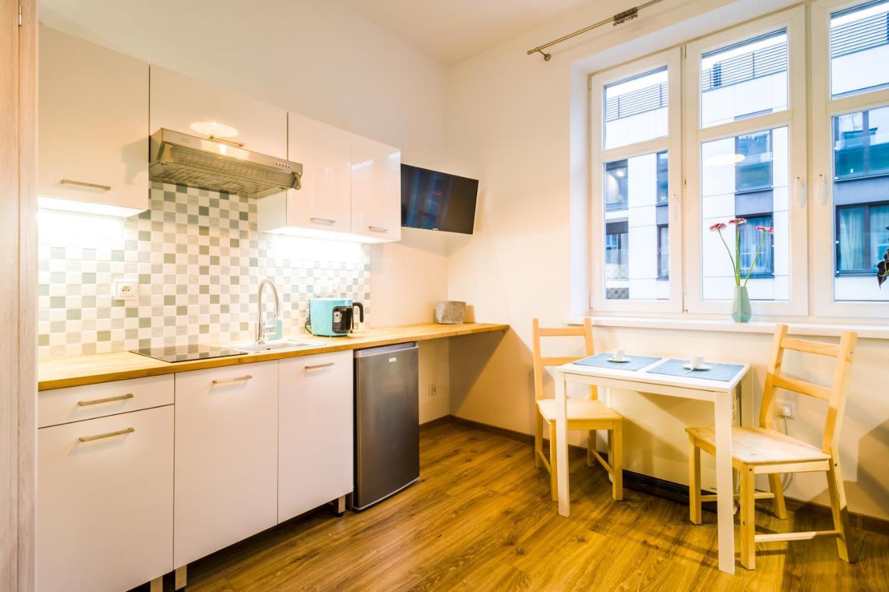 Solna Atelier Apartment คราคูฟ ภายนอก รูปภาพ
